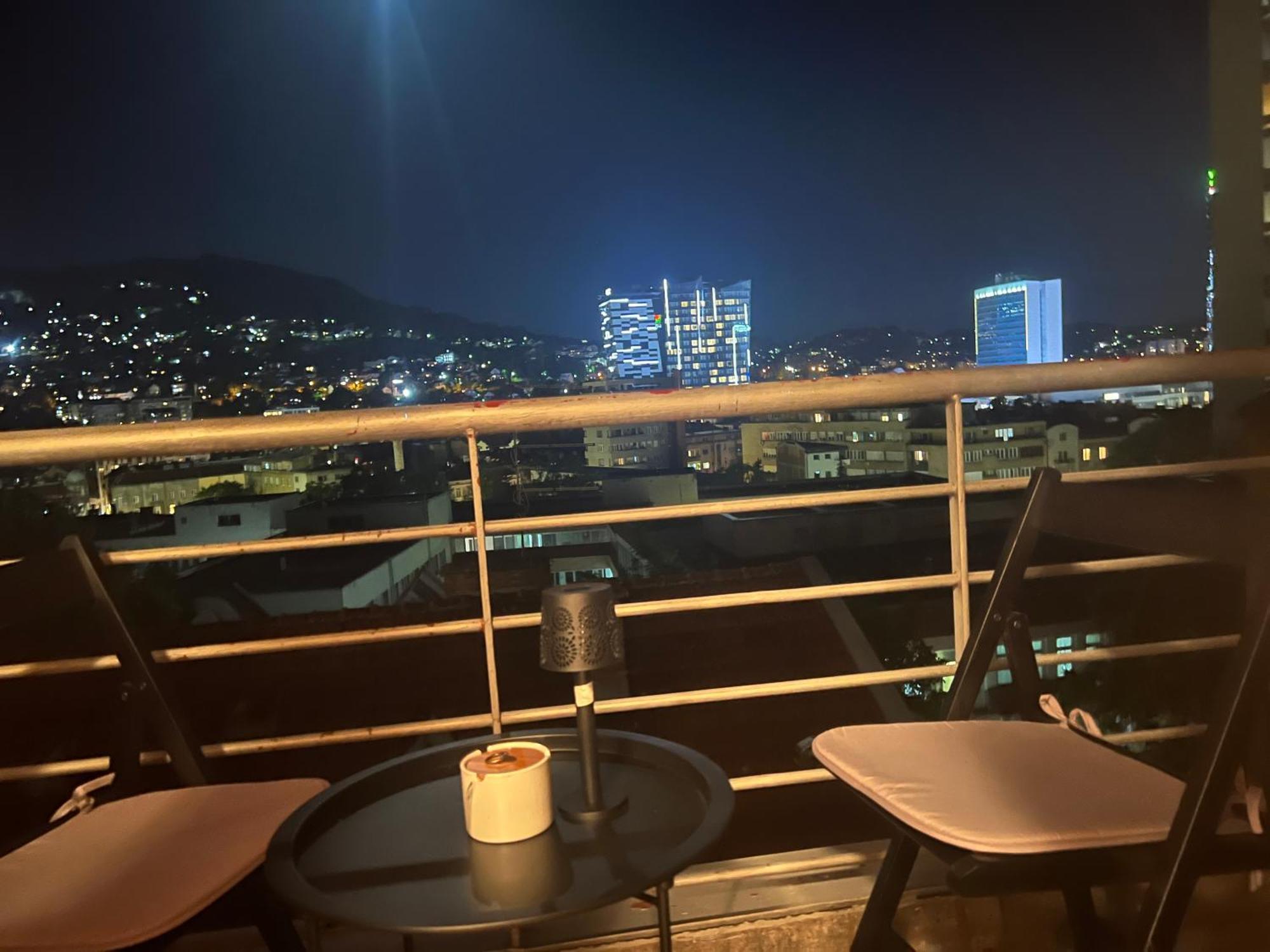 Ferienwohnung Awesome Panorama Penthouse - Free Parking And Balcony SJJ Exterior foto